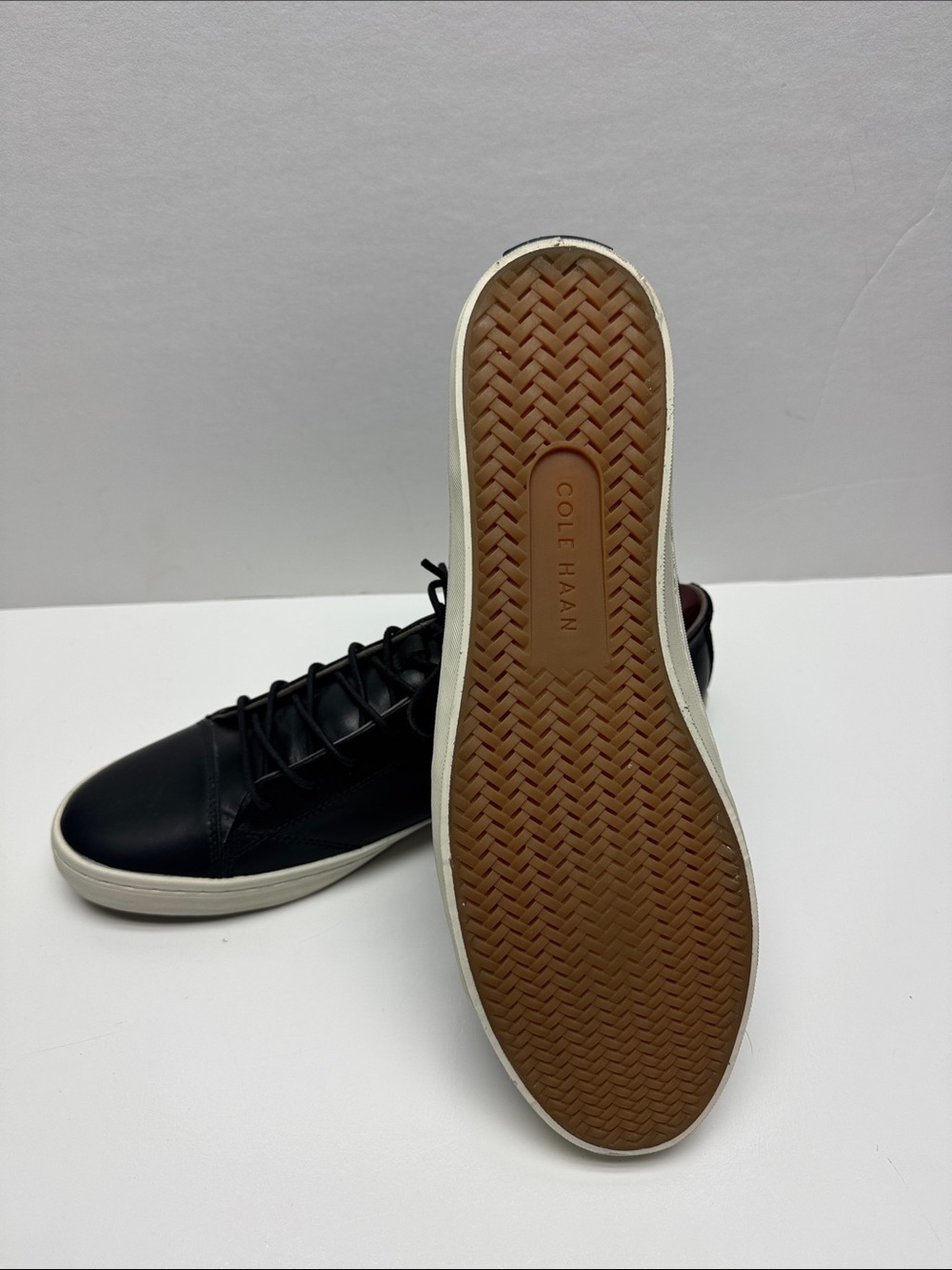 Cole Haan Trafton Black Leather Low-Top Sneakers - Casual Men’s Shoes - Picture 3 of 8